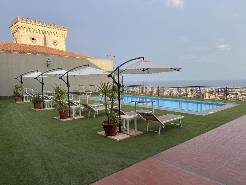Villa Leucatia Bed Events image