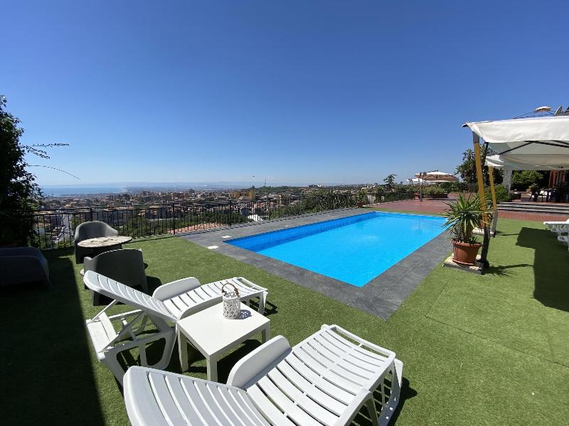 Villa Leucatia Bed Events image