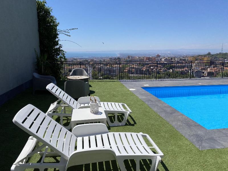 Villa Leucatia Bed Events image