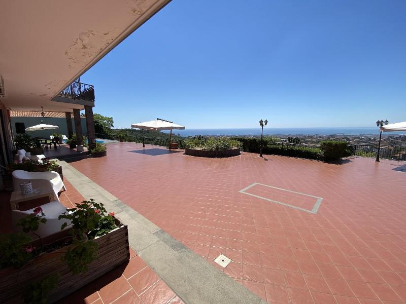 Villa Leucatia Bed Events image