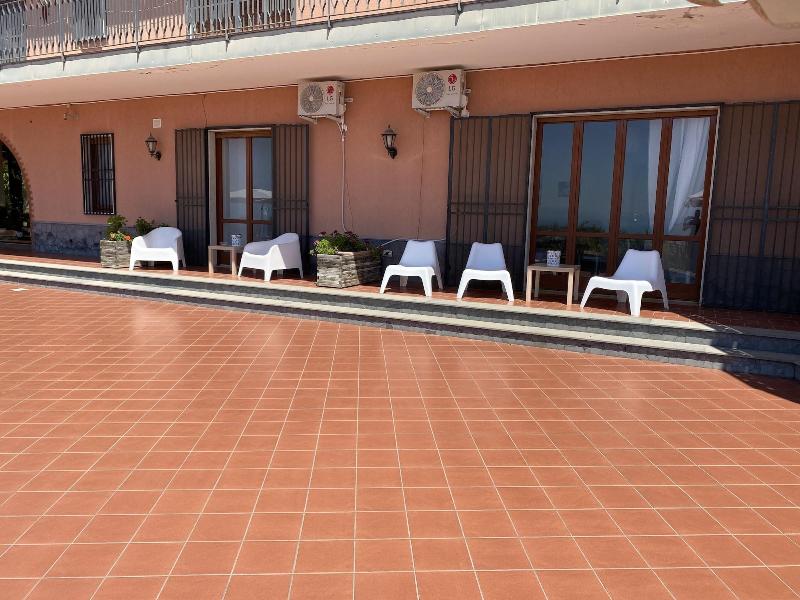 Villa Leucatia Bed Events image