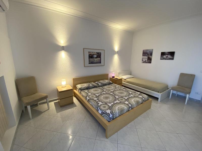 Villa Leucatia Bed Events image