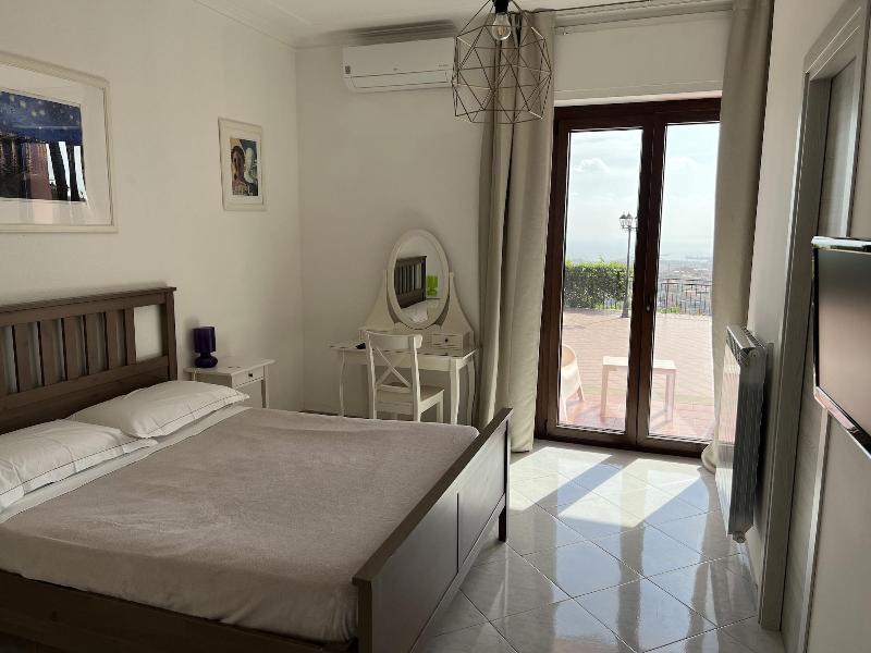 Villa Leucatia Bed Events image