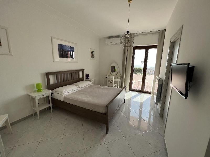 Villa Leucatia Bed Events image