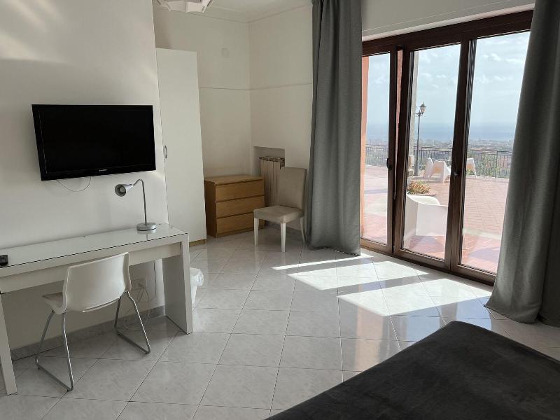 Villa Leucatia Bed Events image