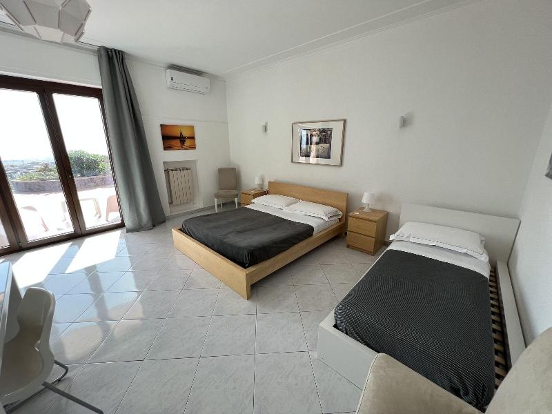 Villa Leucatia Bed Events image