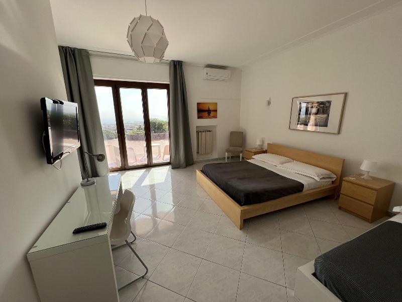 Villa Leucatia Bed Events image