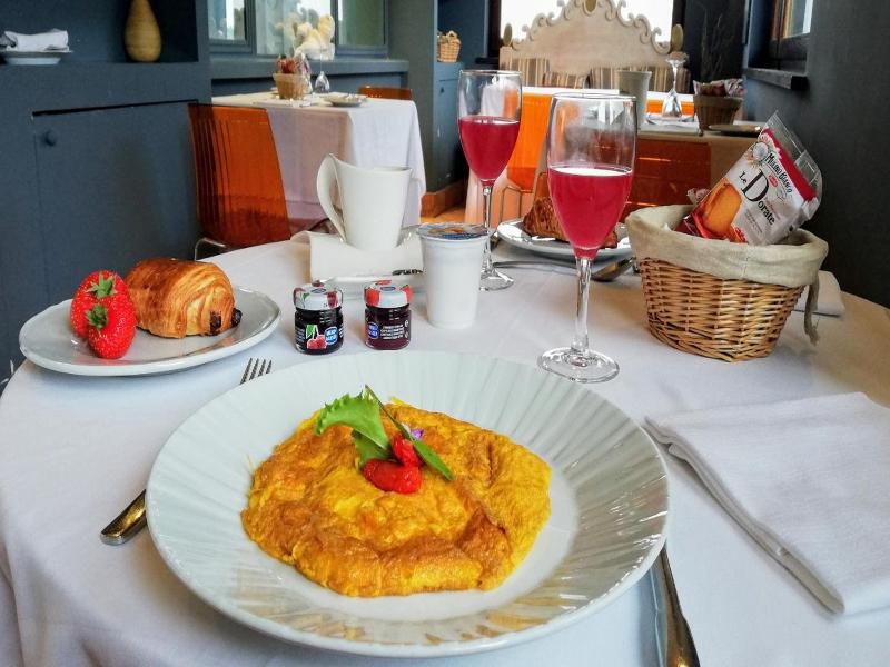 Hotel Ristorante Degli Angeli image