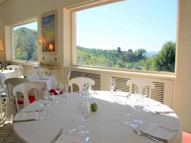 Hotel Ristorante Degli Angeli image