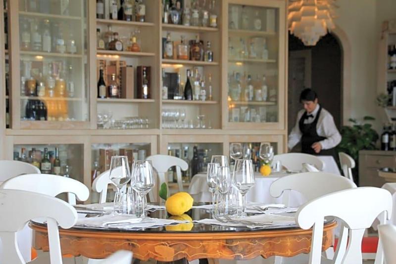 Hotel Ristorante Degli Angeli image