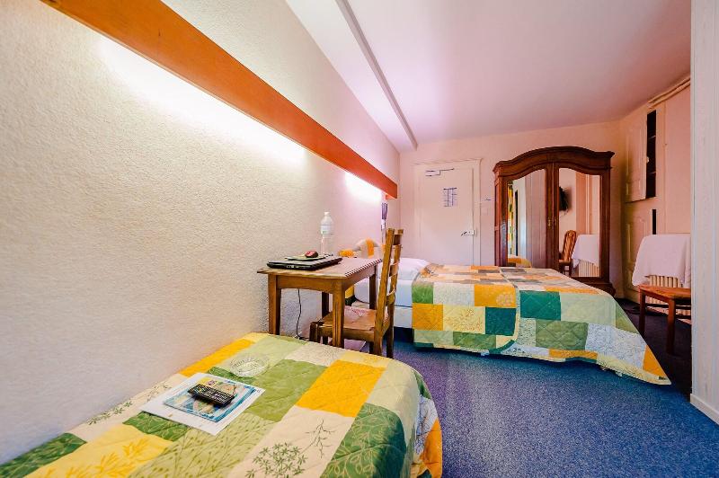 Hotel Le Commerce image