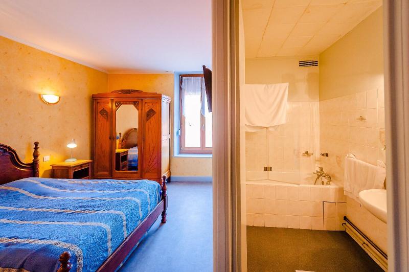 Hotel Le Commerce image