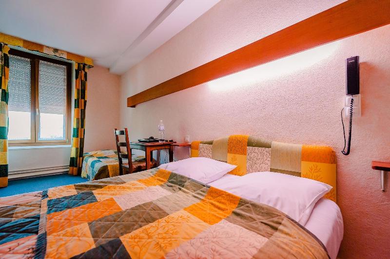 Hotel Le Commerce image