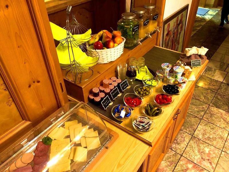 Hotel Cocco Bello In Der Villa Foret image