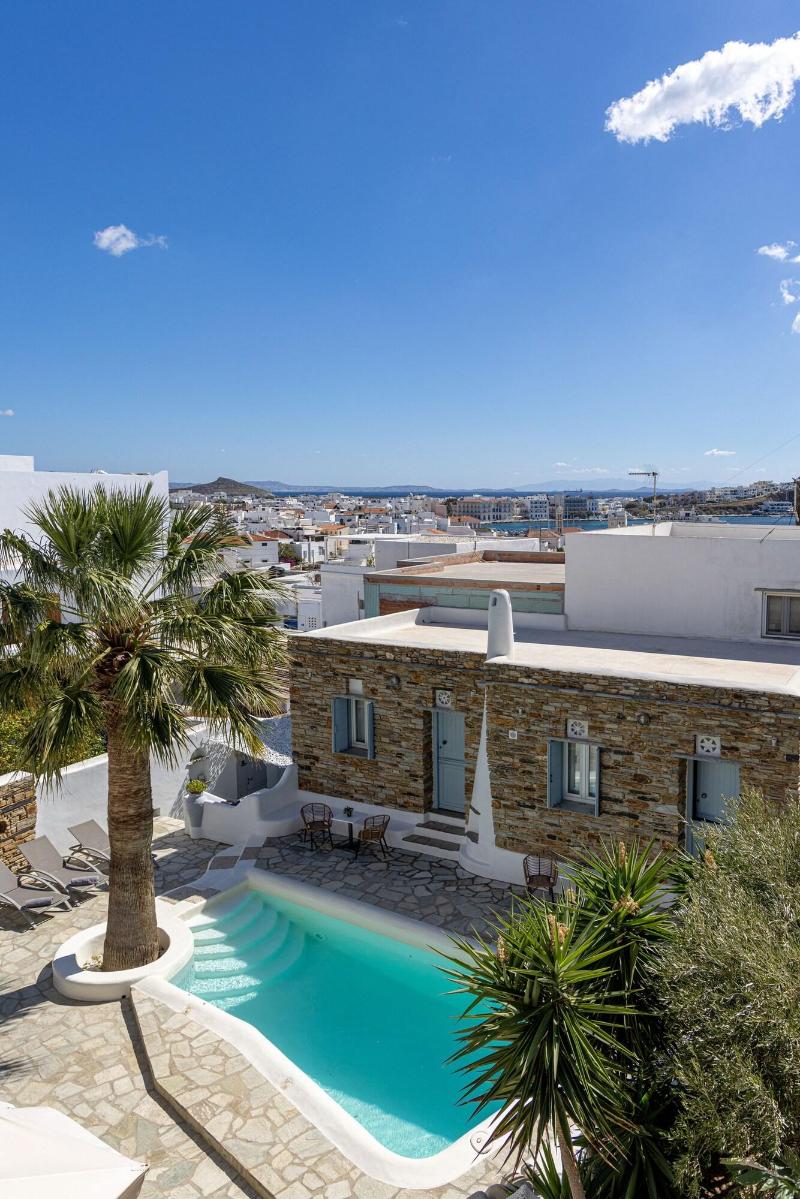 Onar Hotel And Suites image