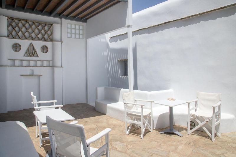 Onar Hotel And Suites image