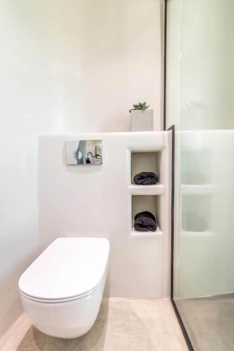 Onar Hotel And Suites image