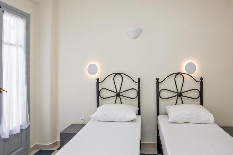 Onar Hotel And Suites image