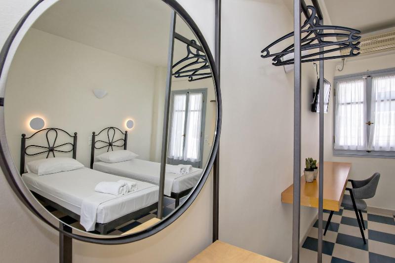 Onar Hotel And Suites image