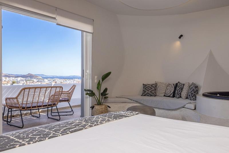 Onar Hotel And Suites image