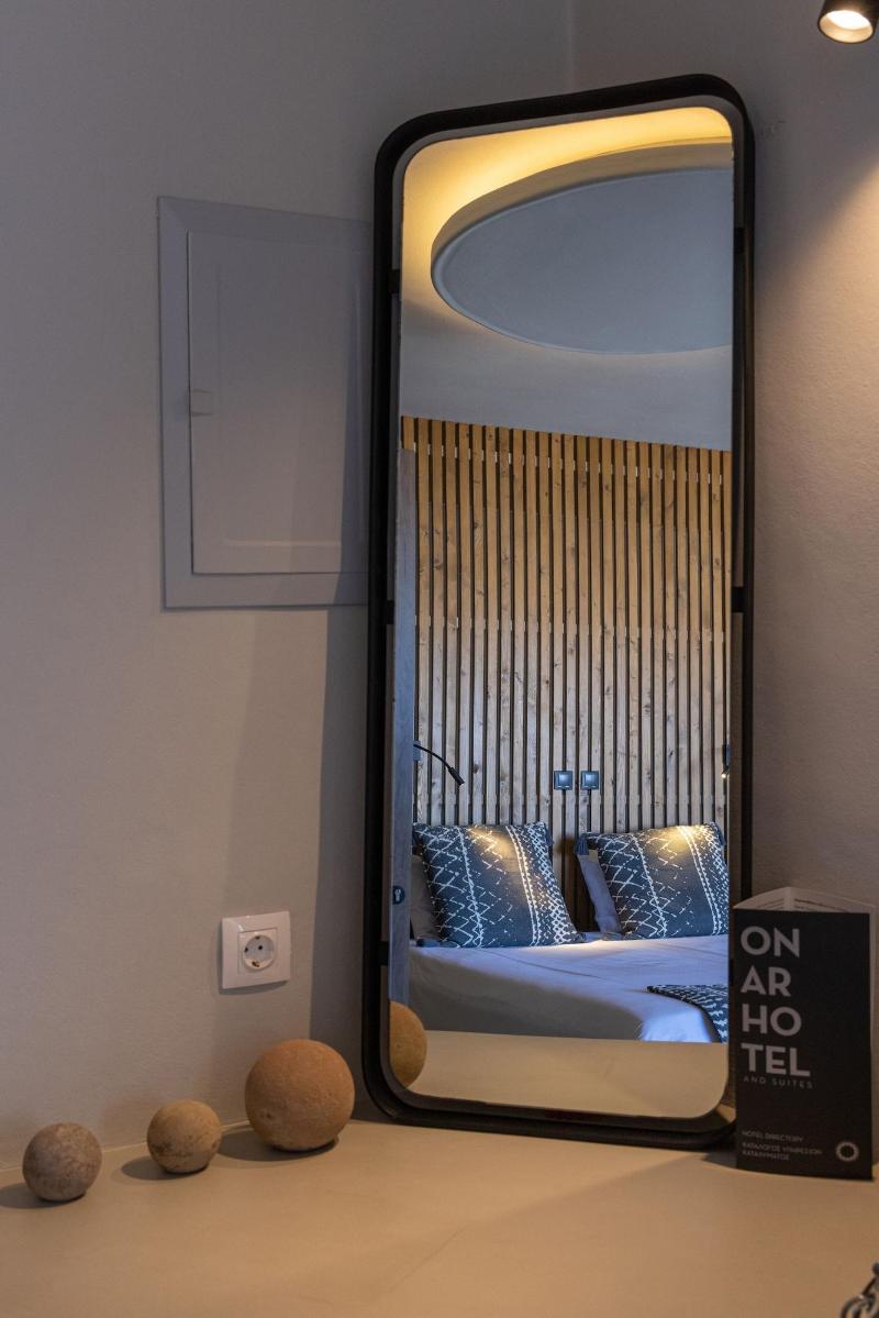 Onar Hotel And Suites image