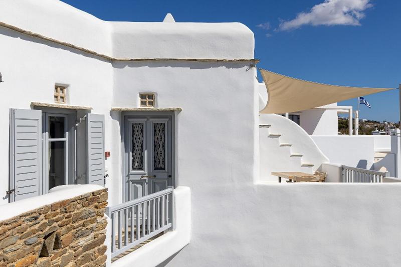 Onar Hotel And Suites image