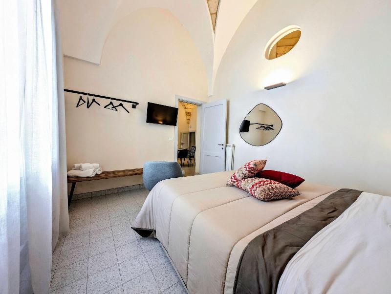 Oikia Vacanze Giuggianello Le Bey image