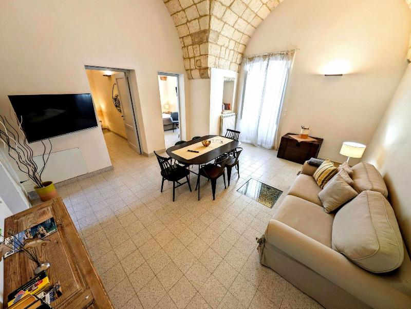 Oikia Vacanze Giuggianello Le Bey image
