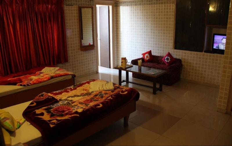 Raj Mahal Hotel image