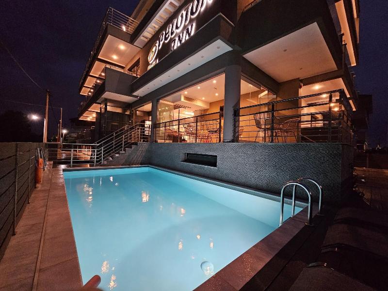 Peloton Inn image