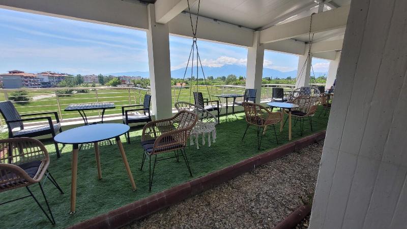 Peloton Inn image