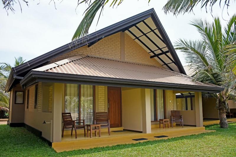 Melheim Beach, Kalpitiya