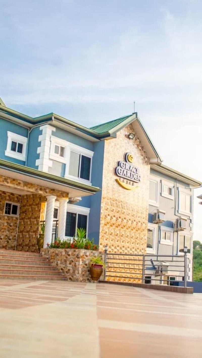 Grace Garden Hotel