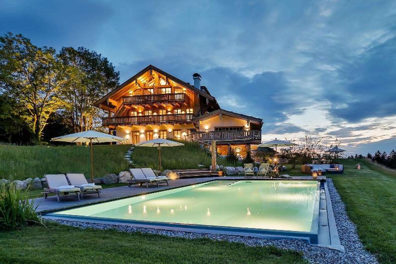 Chiemsee Chalet image