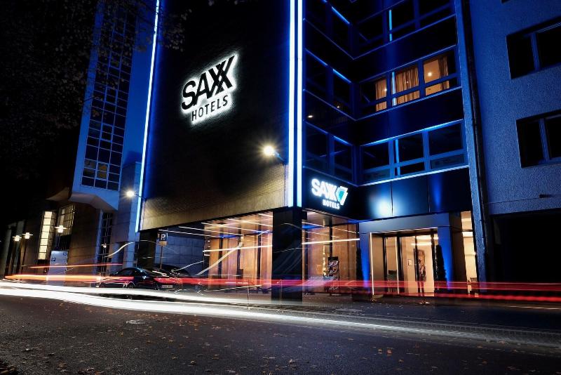 Saxx Hotel Theater Karree image