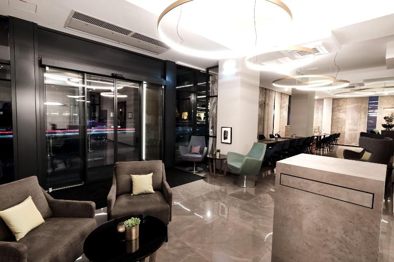 Saxx Hotel Theater Karree image