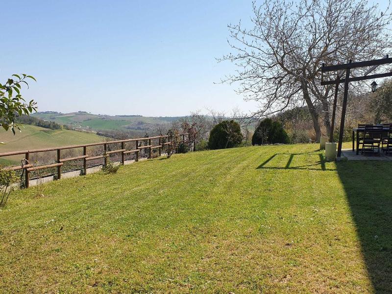 Attractive Apartment In Filottrano With Fenced Gar — photo 5