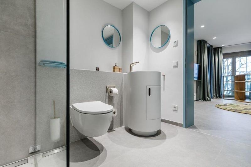 Brucklyn Suites image