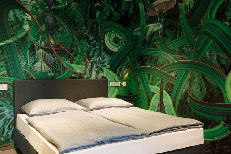 Brucklyn Suites image