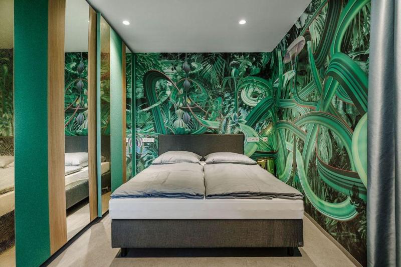 Brucklyn Suites image