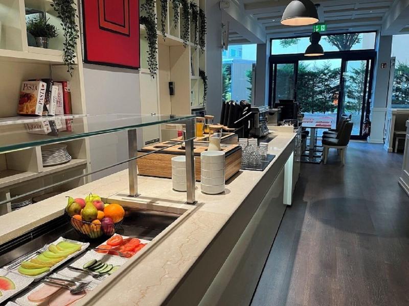 Starling Hotel Residence Gena Ve image