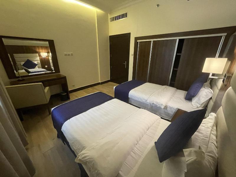 Makarem Residence Hotel Apartment image