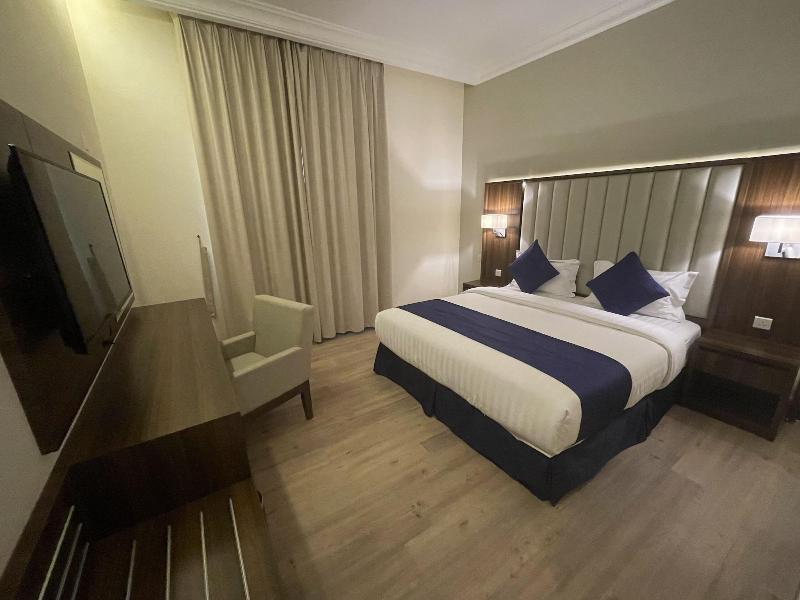 Makarem Residence Hotel Apartment image