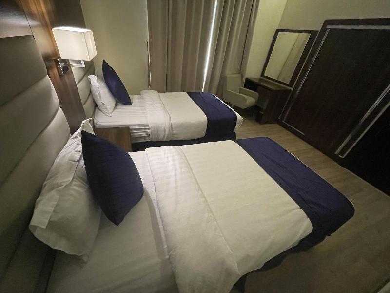 Makarem Residence Hotel Apartment image