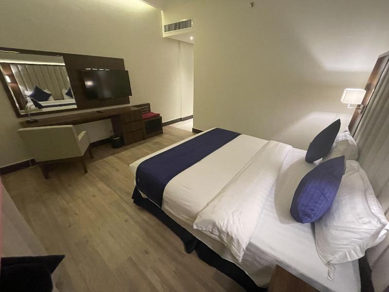 Makarem Residence Hotel Apartment image