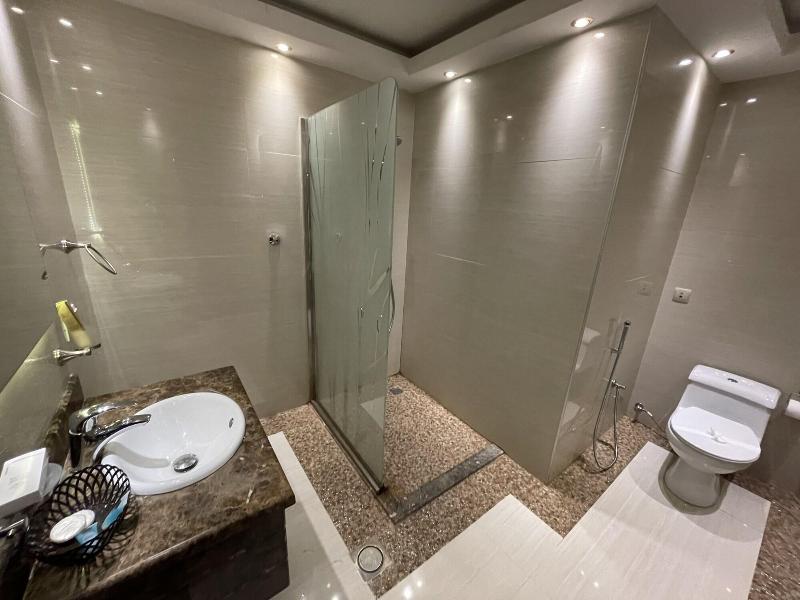 Makarem Residence Hotel Apartment image