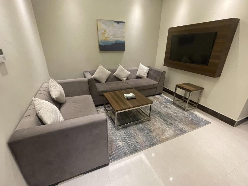 Makarem Residence Hotel Apartment image