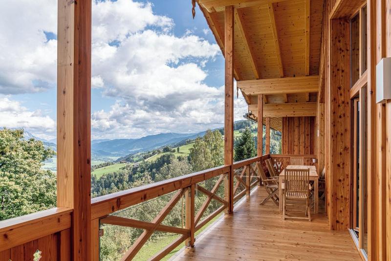 Skylodge Alpine Homes image