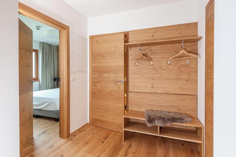 Skylodge Alpine Homes image