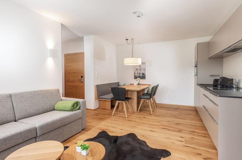 Skylodge Alpine Homes image